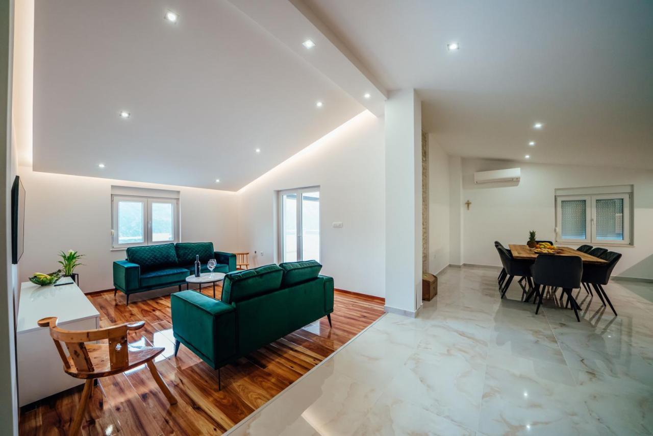 Apartman Mlikota Zagvozd Εξωτερικό φωτογραφία