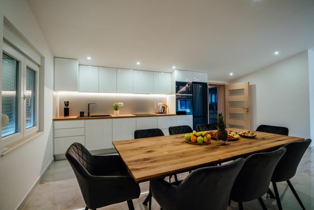 Apartman Mlikota Zagvozd Εξωτερικό φωτογραφία