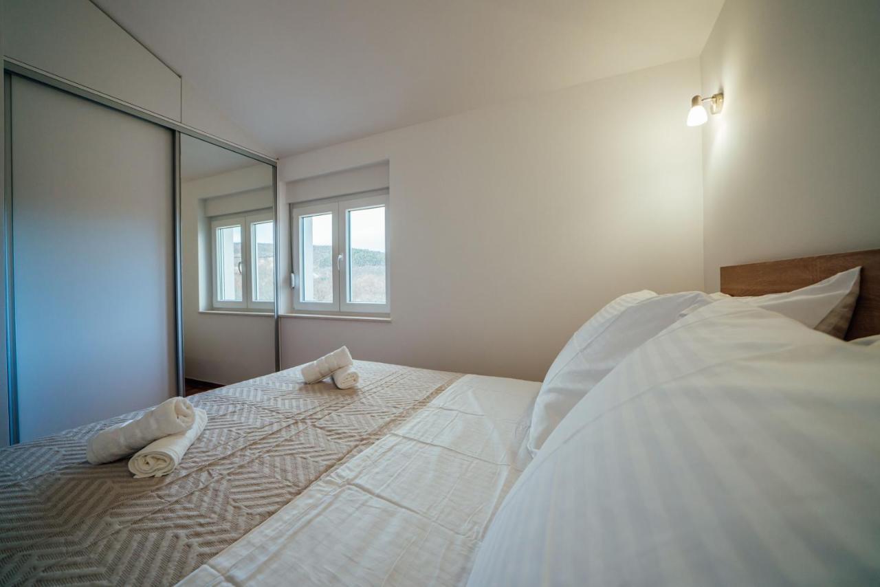 Apartman Mlikota Zagvozd Εξωτερικό φωτογραφία